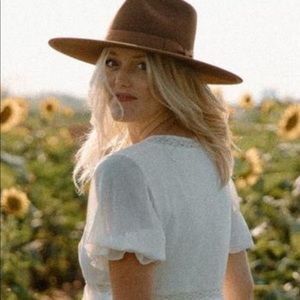 Meet your Posher, Jacie